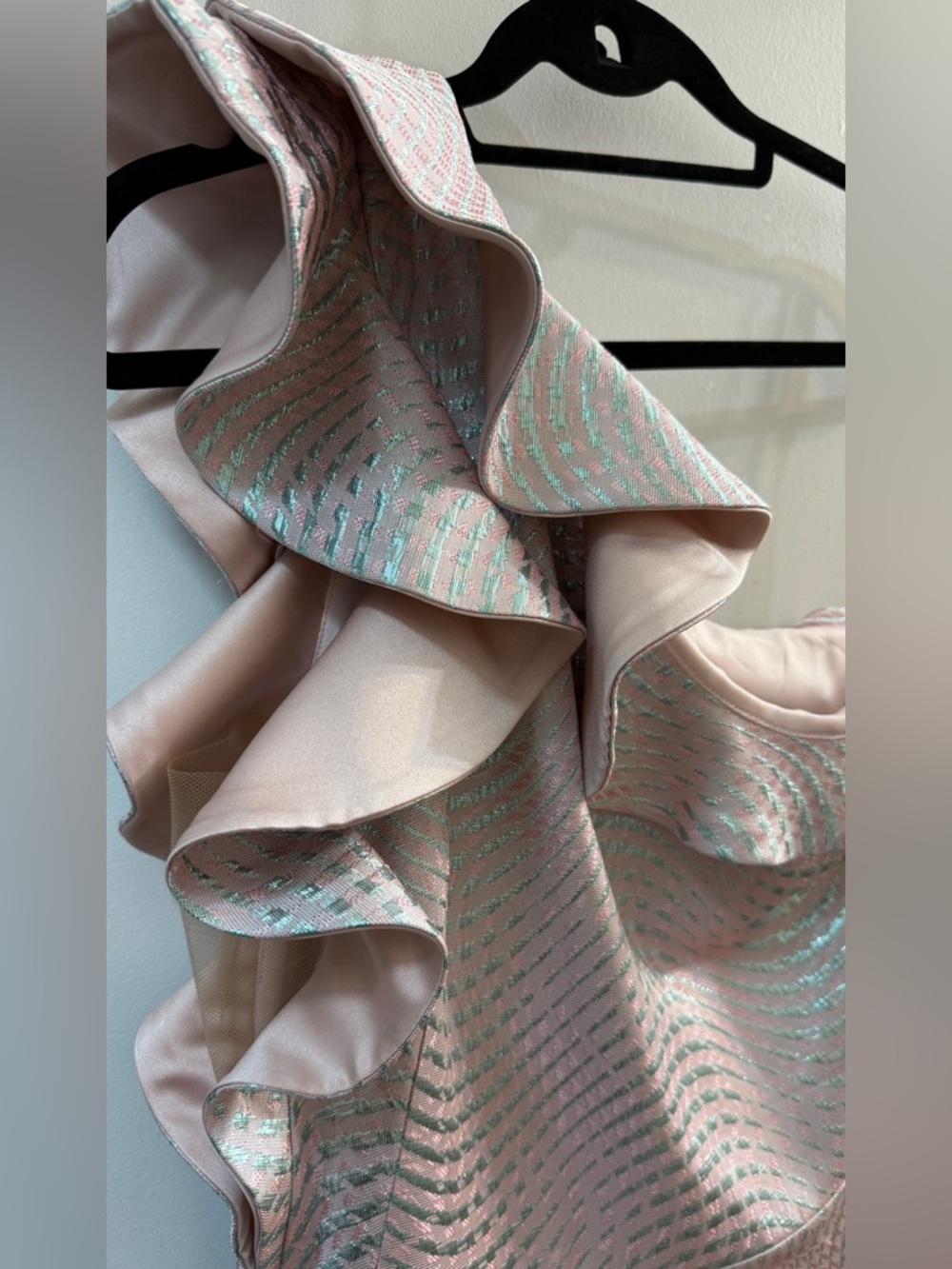 Theia Kay Unger Metallic Jacquard One Shoulder Ruffle Dress Pink Silver 8 - Picture 4 of 11